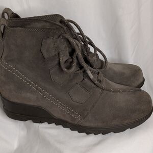 Sorel Stylish Women's Gray Ankle Wedge Boots